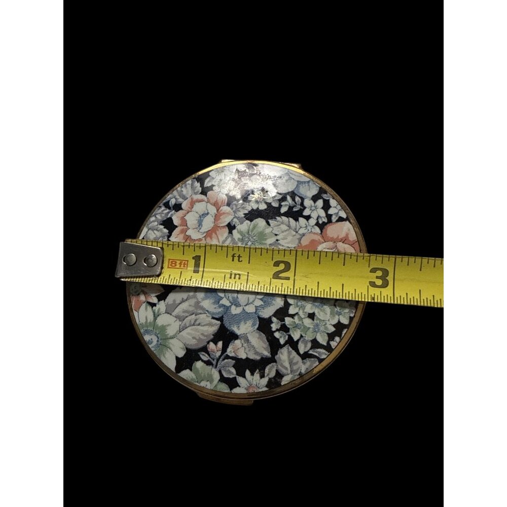Vintage Stratton Made in England Floral Powder Compact With Mirror Gold Tone - Picture 8 of 8